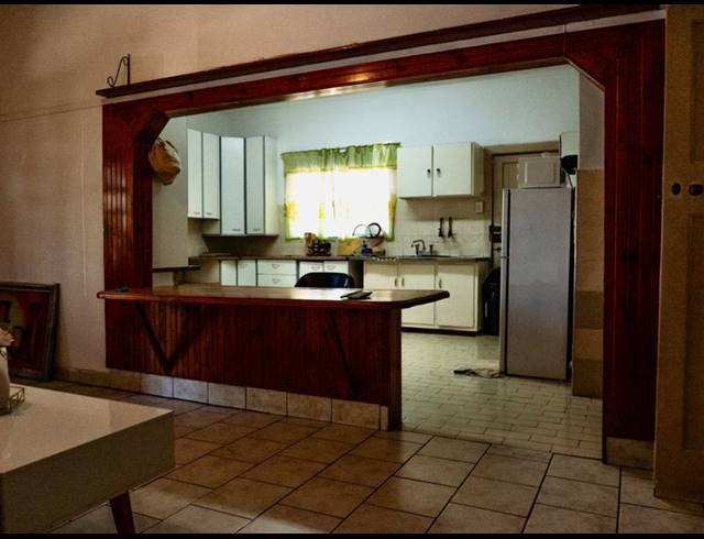 6 BEDROOM HOUSE FOR SALE IN FILLAN PARK
